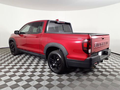 Used 2024 Honda Ridgeline Black Edition image 6