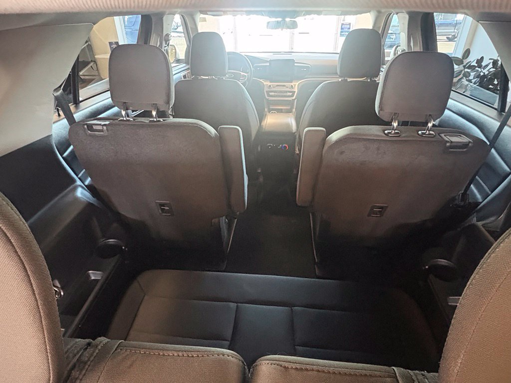 Used 2022 Ford Explorer XLT AWD/4WD image 19