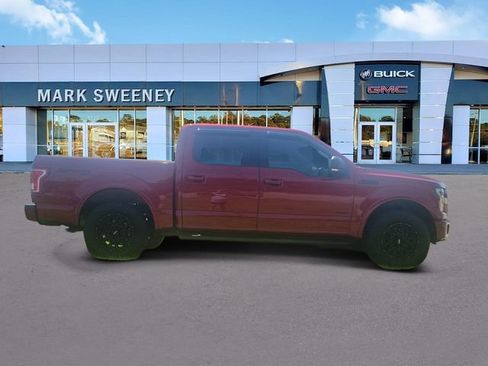 Used 2017 Ford F150 XLT w/ Equipment Group 302A Luxury AWD/4WD image 7