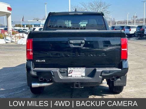 Used 2025 Toyota Tacoma SR5 image 6