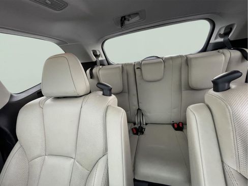 Used 2022 Subaru Ascent Limited w/ Technology Package image 19