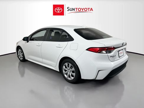 Used 2024 Toyota Corolla LE FWD image 6