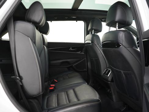 Used 2017 Kia Sorento SX AWD/4WD image 13
