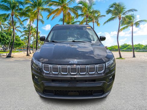 Used 2022 Jeep Compass Latitude AWD/4WD image 8