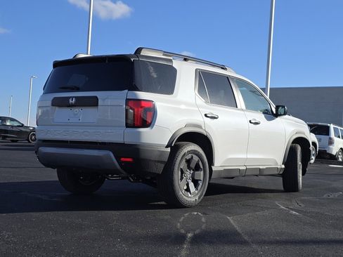 New 2026 Honda Passport RTL image 17