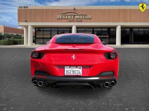 Used 2019 Ferrari Portofino image 15