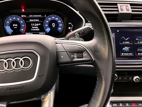 Used 2022 Audi Q3 2.0T Premium w/ Convenience Package image 47