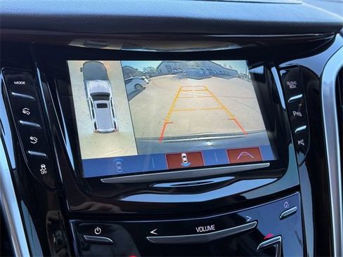 Used 2020 Cadillac Escalade 2WD image 17