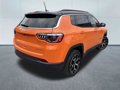 Used 2026 Jeep Compass Limited AWD/4WD image 4