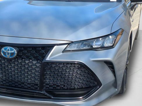 Used 2021 Toyota Avalon XSE image 10