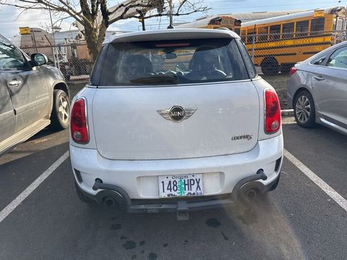 Used 2011 MINI Cooper Countryman S image 2