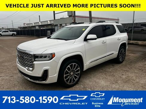 Used 2022 GMC Acadia Denali image 1