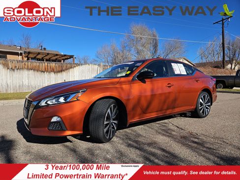 Used 2022 Nissan Altima 2.5 SR image 1