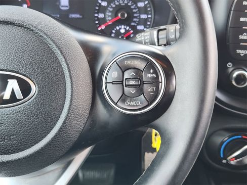 Used 2020 Kia Soul X-Line image 24