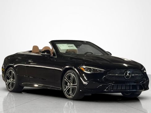 New 2027 Mercedes-Benz CLE 300 4MATIC Cabriolet image 7