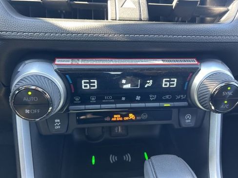 Used 2025 Toyota RAV4 XLE w/ Convenience Package image 16