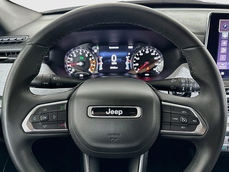Used 2024 Jeep Compass Latitude AWD/4WD image 12