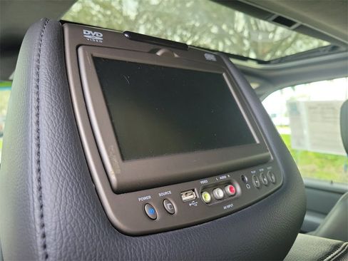 Used 2012 Ford Expedition Limited image 15