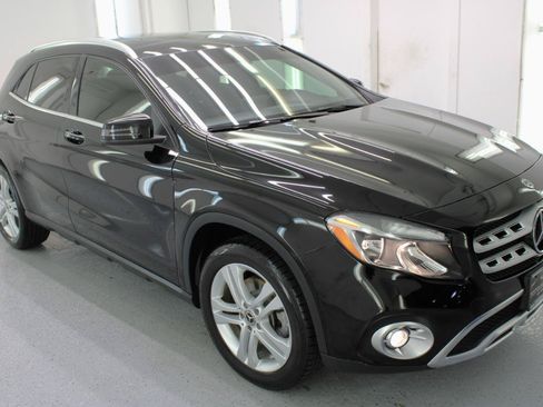Used 2019 Mercedes-Benz GLA 250 image 11