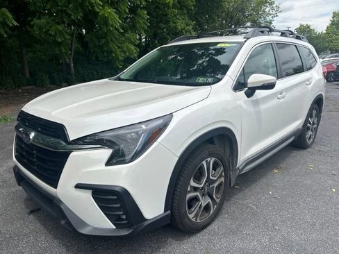 Used 2023 Subaru Ascent Limited AWD/4WD image 9