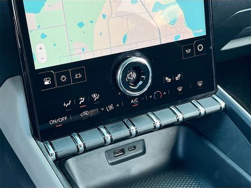 Used 2025 GMC Terrain Elevation image 16