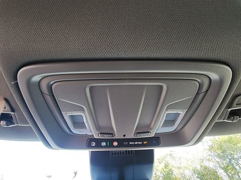 New 2026 Chevrolet Silverado 1500 LT w/ Z71 Off-Road Package image 25