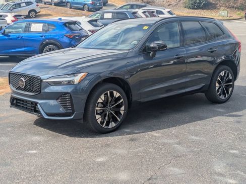New 2026 Volvo XC60 T8 Plus w/ Protection Package Premier AWD/4WD image 2