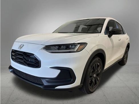 New 2027 Honda HR-V Sport image 1