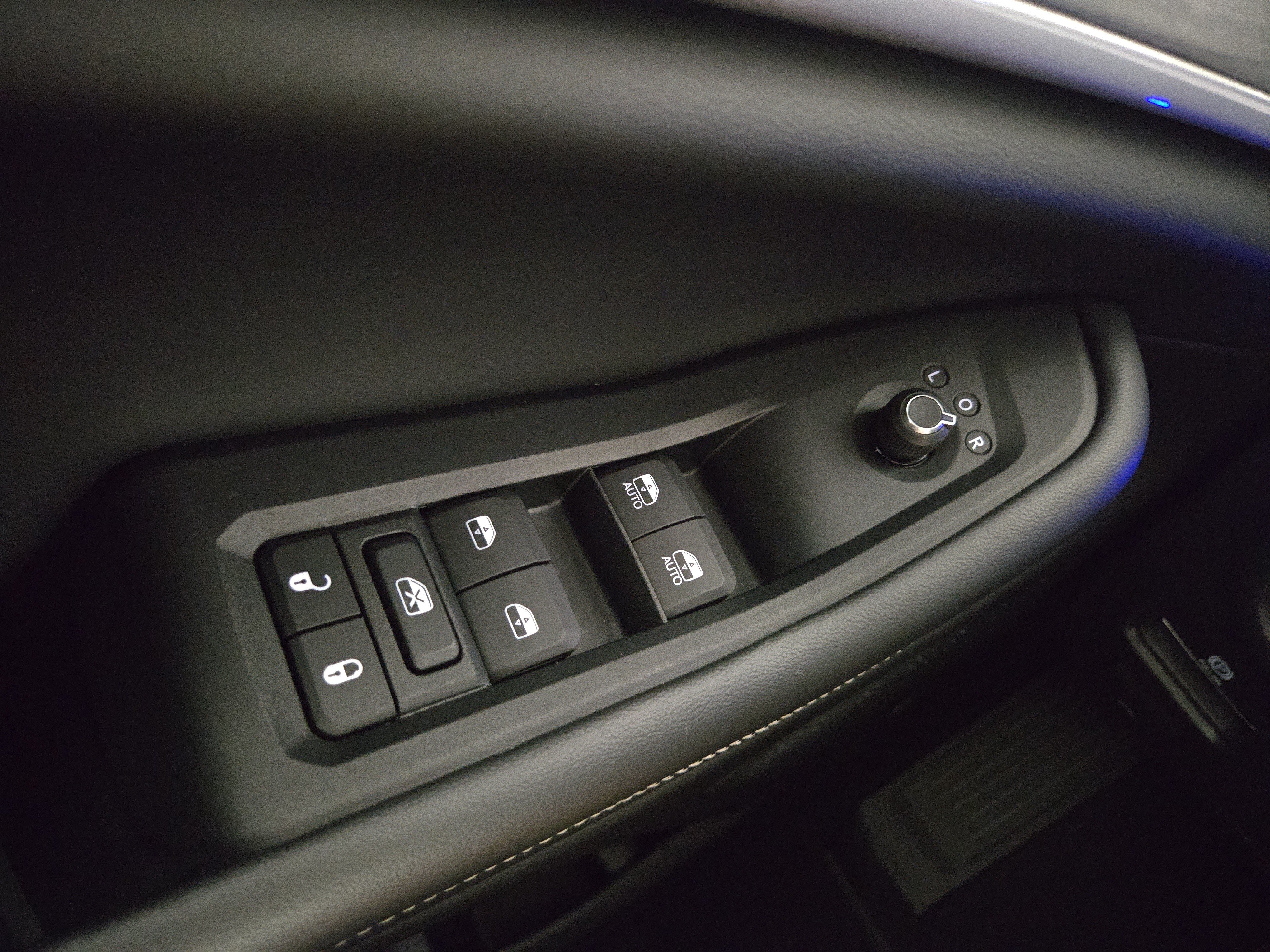 Used 2023 Jeep Grand Cherokee 4WD 4xe image 33