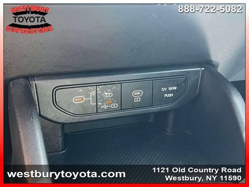 Used 2025 Kia K4 FWD image 32