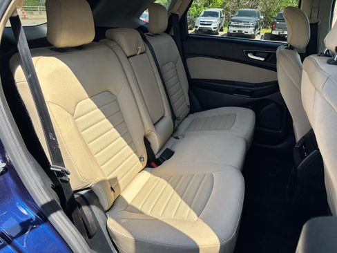 Used 2016 Ford Edge SE image 49