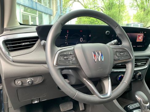 Used 2025 Buick Encore GX Preferred AWD/4WD image 33