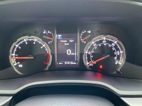 Certified 2024 Toyota 4Runner TRD Off-Road Premium AWD/4WD image 6