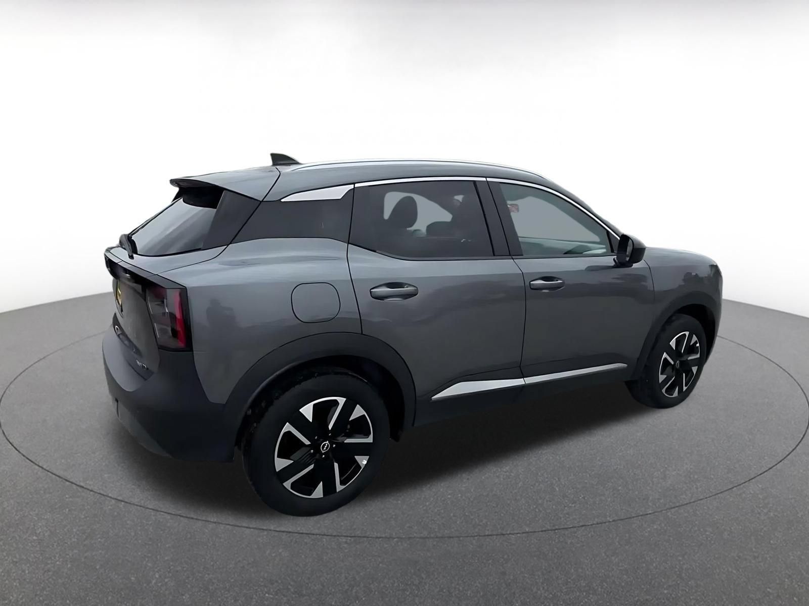 Used 2026 Nissan Kicks SV w/ Cold Weather Package AWD/4WD image 13