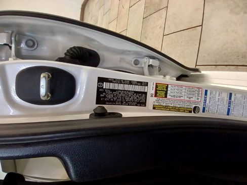 Used 2023 Lexus ES 250 w/ Premium Package image 26