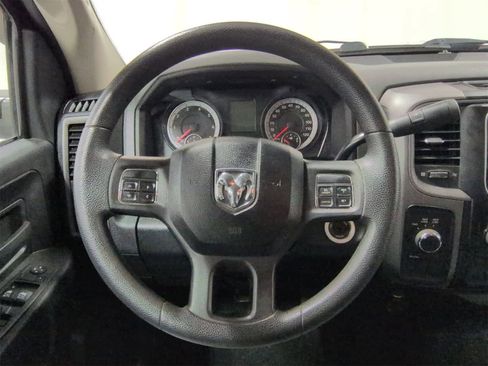 Used 2013 RAM 1500 Express image 23
