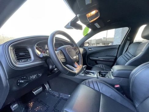 Used 2022 Dodge Charger SRT Hellcat w/ Harman/Kardon Audio Group image 11