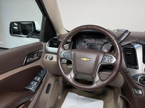Used 2015 Chevrolet Suburban LT w/ Max Trailering Package RWD image 26
