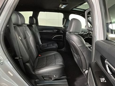 Used 2023 Kia Telluride EX X-Line AWD/4WD image 29