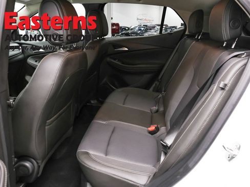 Used 2024 Buick Encore GX Preferred FWD image 40
