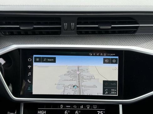 Used 2022 Audi RS 7 Sportback w/ Black Optic Package image 32