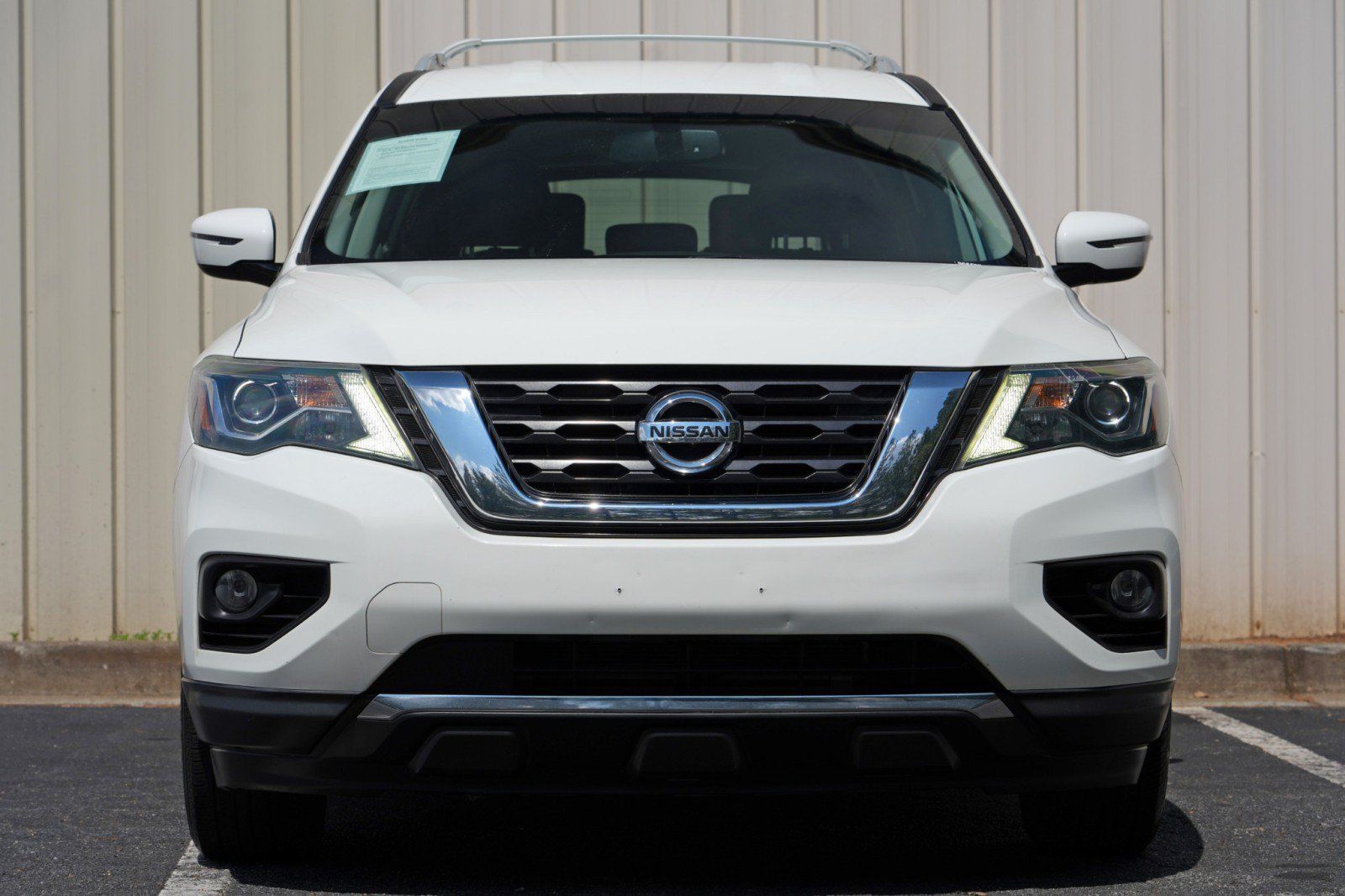 Used 2017 Nissan Pathfinder SV FWD image 6