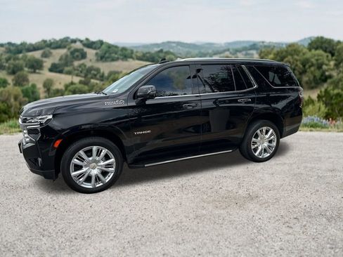Used 2023 Chevrolet Tahoe High Country AWD/4WD image 4