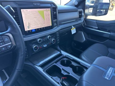 Used 2025 Ford F350 Platinum image 76