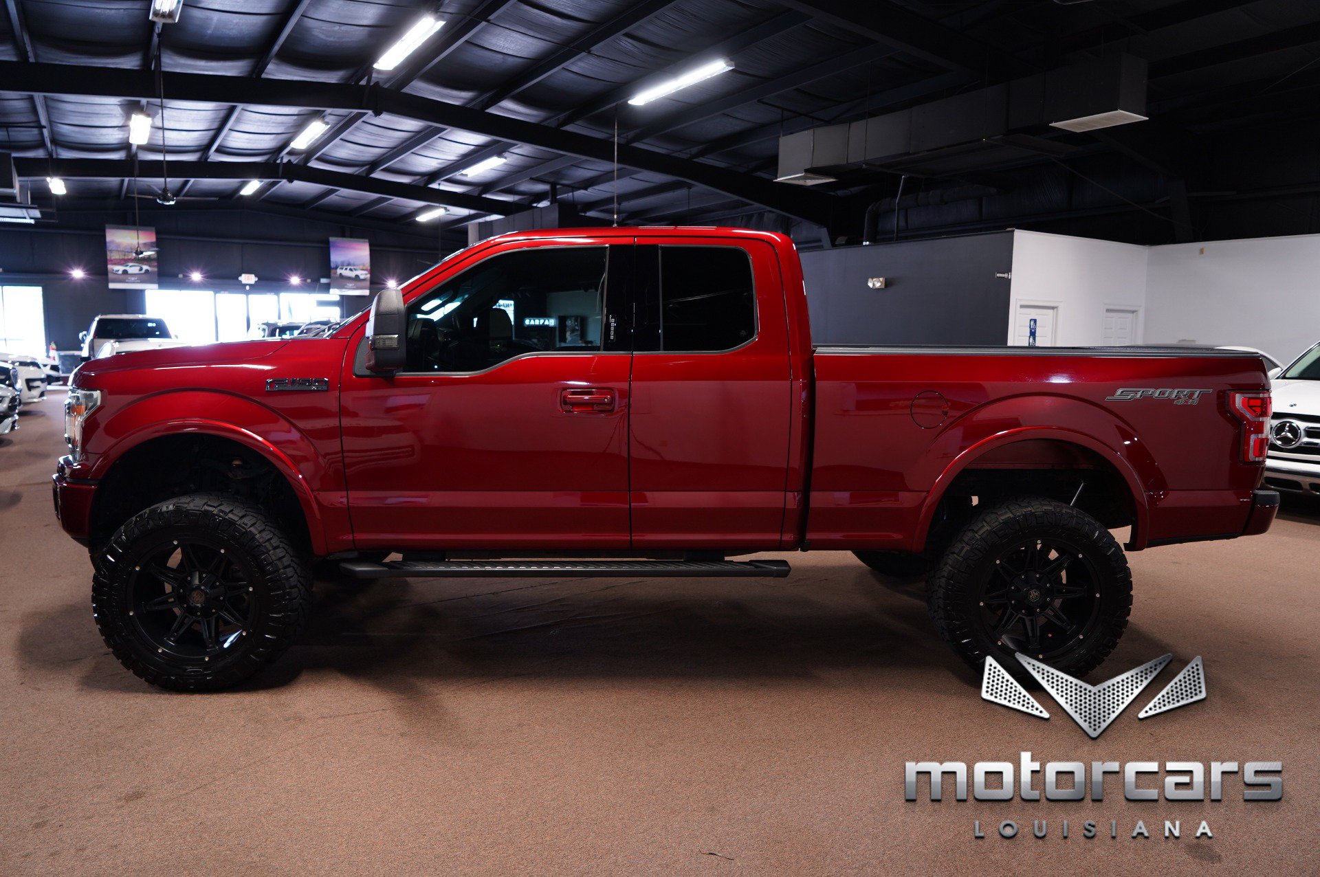 Used 2019 Ford F150 XLT w/ Equipment Group 302A Luxury AWD/4WD image 4
