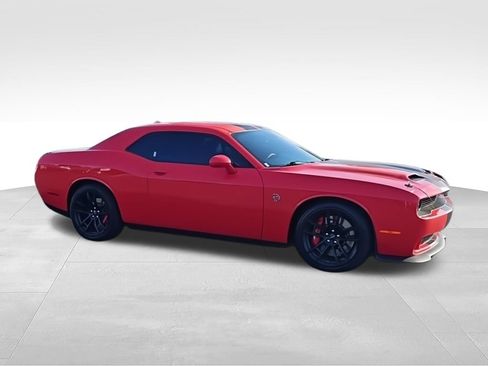 Used 2023 Dodge Challenger SRT Hellcat RWD image 2