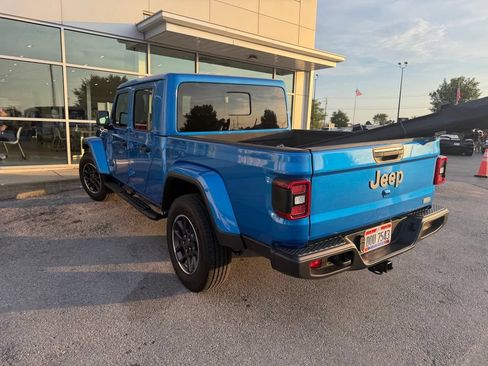 Used 2022 Jeep Gladiator Overland w/ Popular Equipment Package AWD/4WD image 4