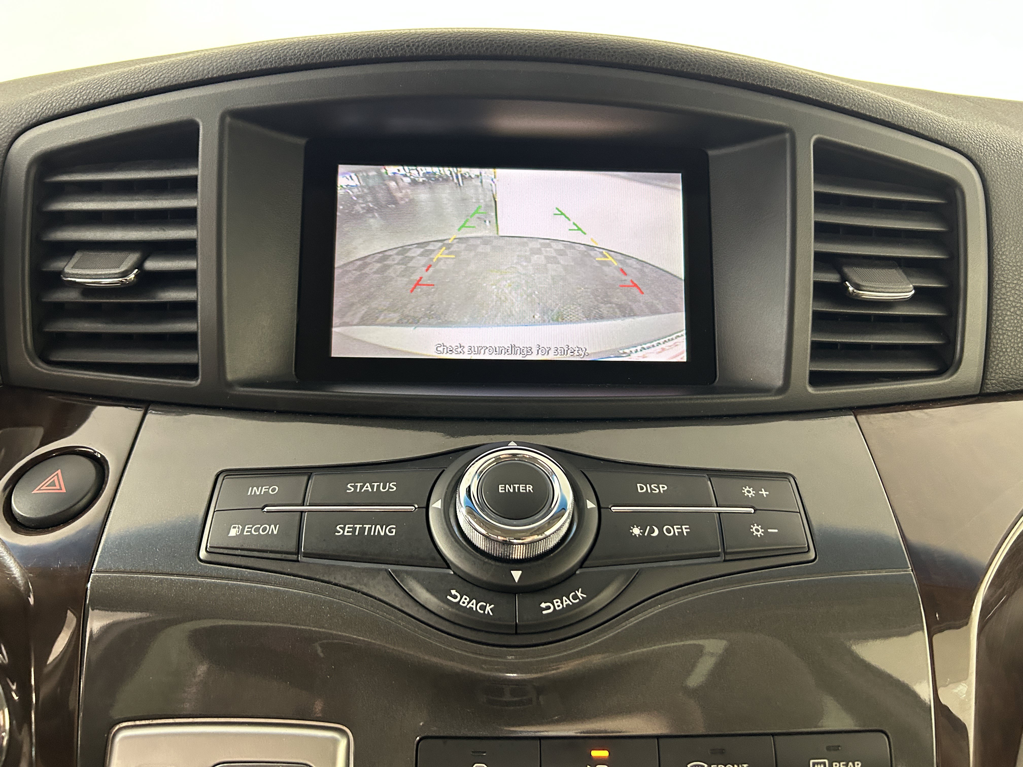 Used 2012 Nissan Quest SL FWD image 18