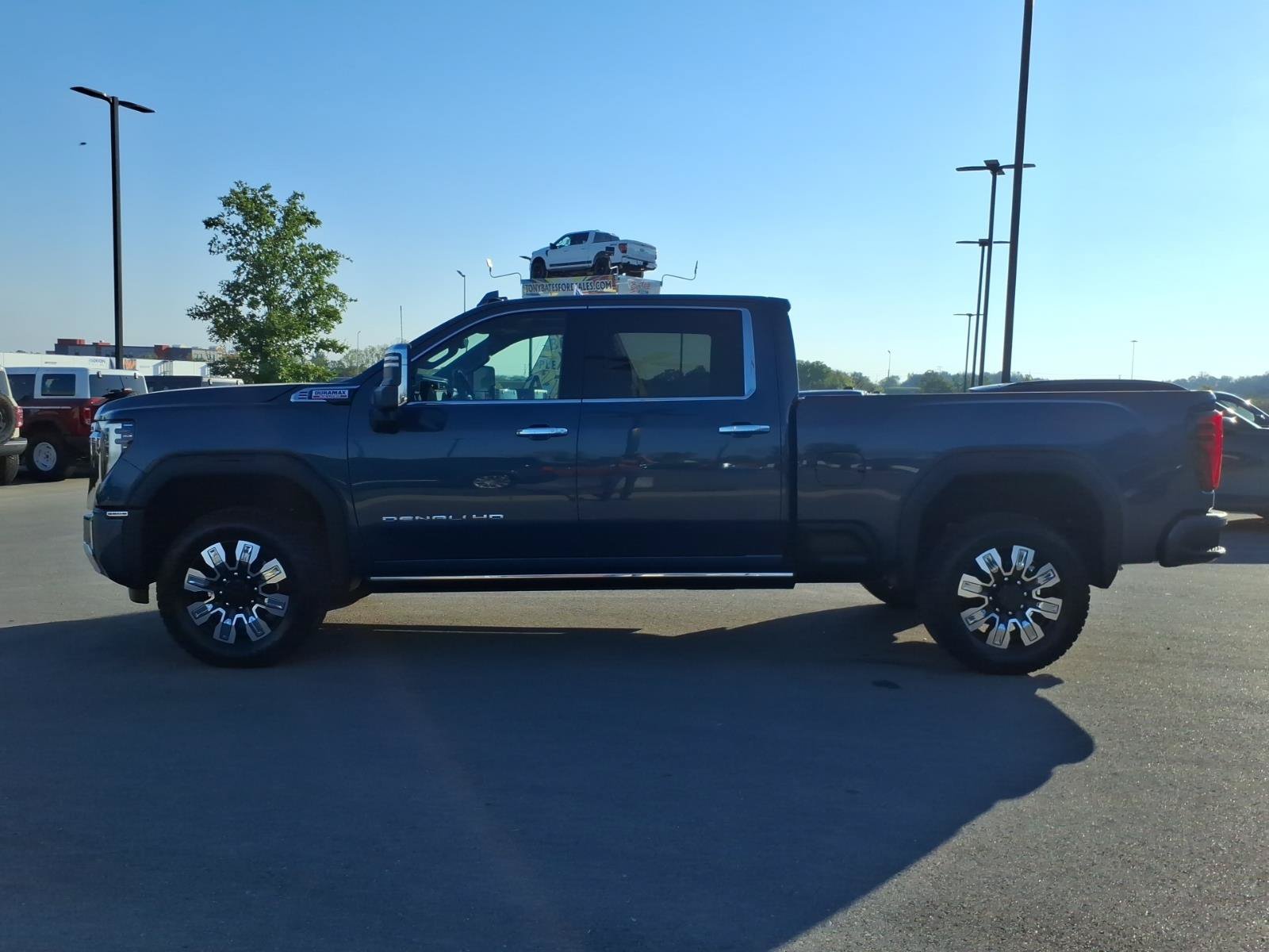 Used 2026 GMC Sierra 3500 Denali AWD/4WD image 6