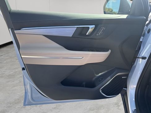 New 2026 Buick Enclave Preferred w/ Power Package image 24